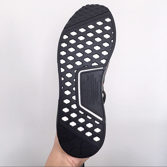 nmd r1 duck camo sesame